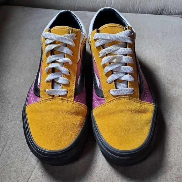 RARE limited edition Vans Old Skool 'Flames' - Picture 5 of 13